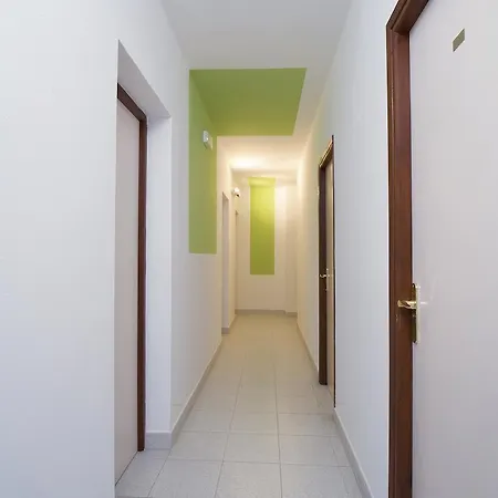 Mari Otel 2*