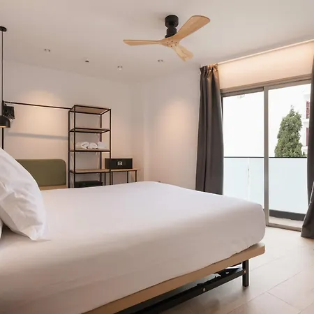 Mari Hotel 2*
